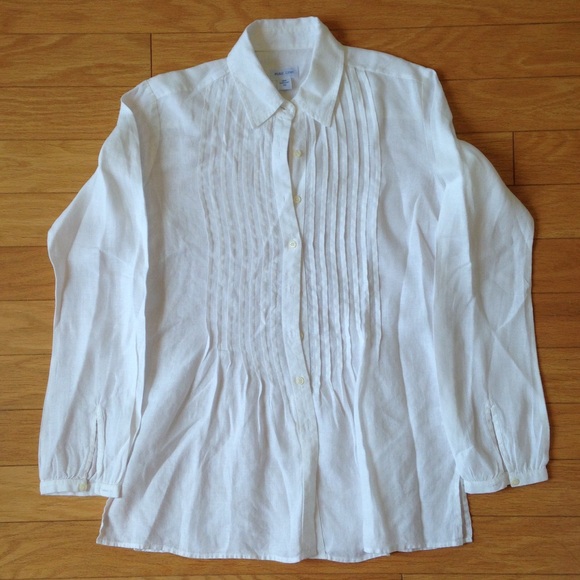 Button Down Linen Top - Picture 2 of 5